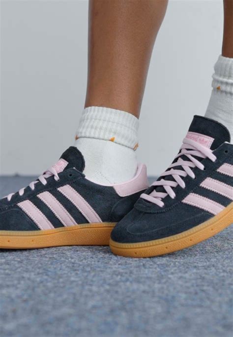 adidas spezial core black clear pink|handball spezial black and pink.